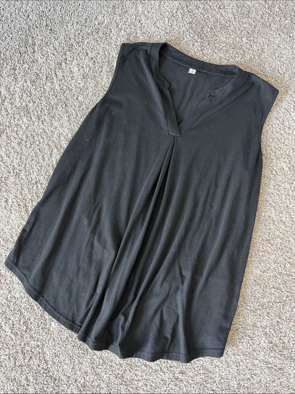 Sleeveless Black V-Neck Women's Tank Top